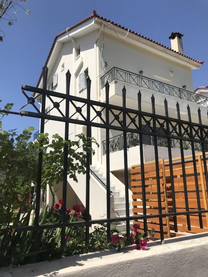 Beautiful Maisonette With A View To The Mountains And The Sea Agia Marina  Exterior photo