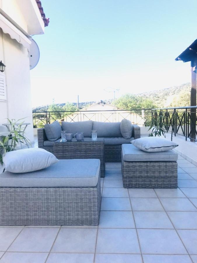 Beautiful Maisonette With A View To The Mountains And The Sea Agia Marina  Exterior photo